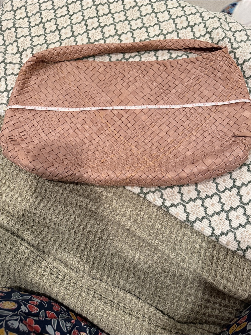 FALORNI Italy Woven Leather Shoulder Bag in Dusty Rose
